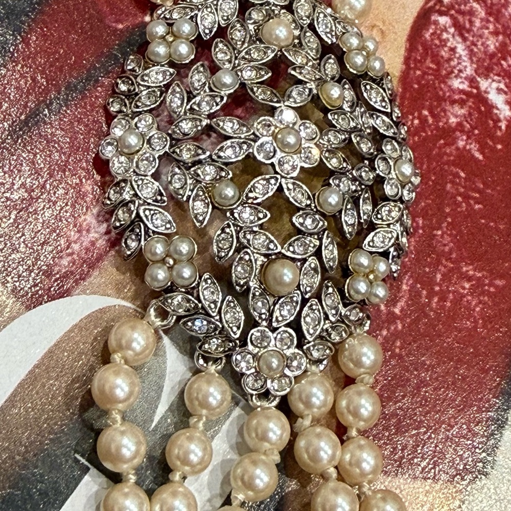 Vintage MONET Multi-Strand Pearl Necklace - Picture 7 of 11